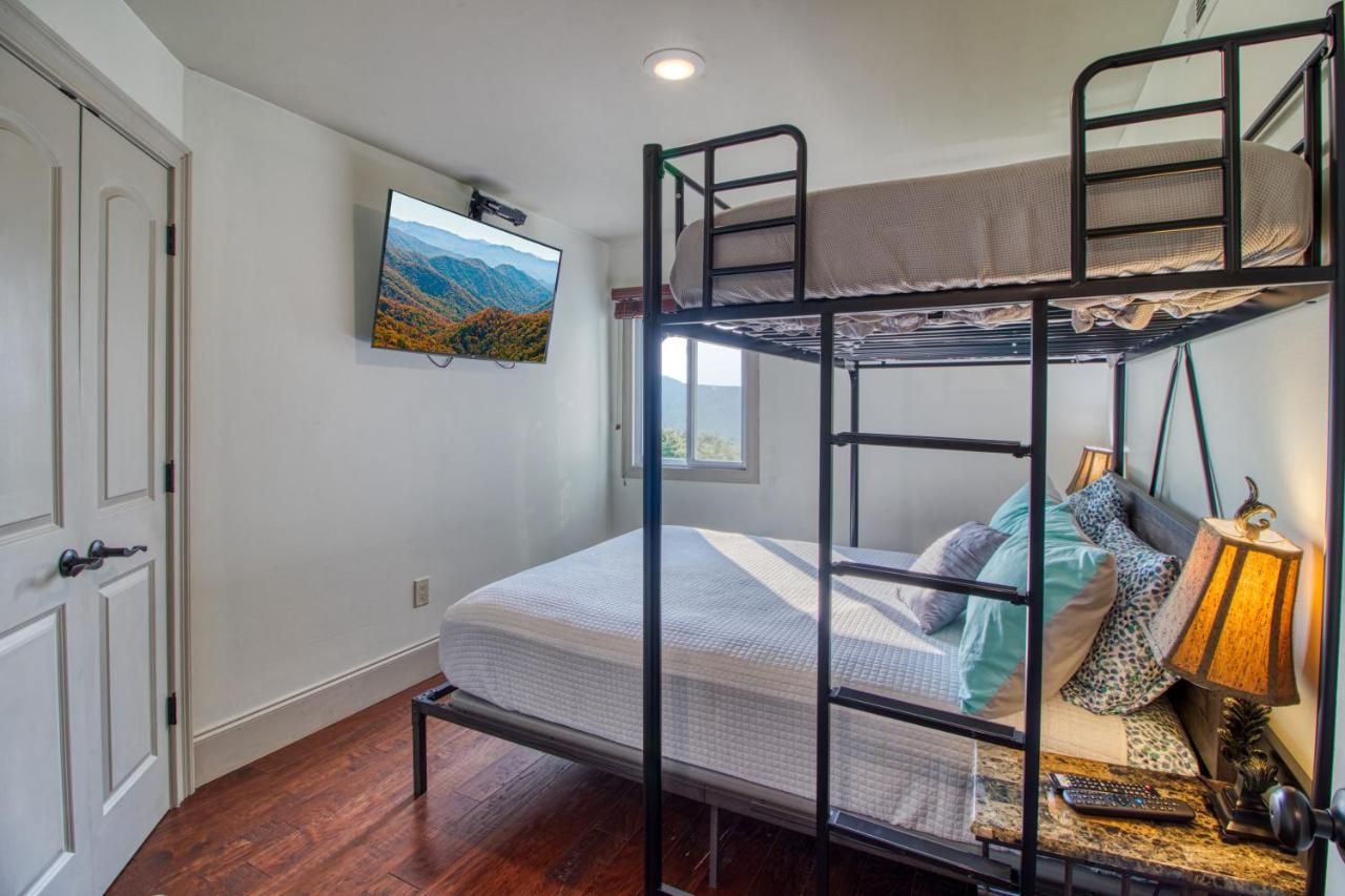 Breathtaking Sunsets, Views, Pool, Heaven Awaits! Vila Gatlinburg Exterior foto
