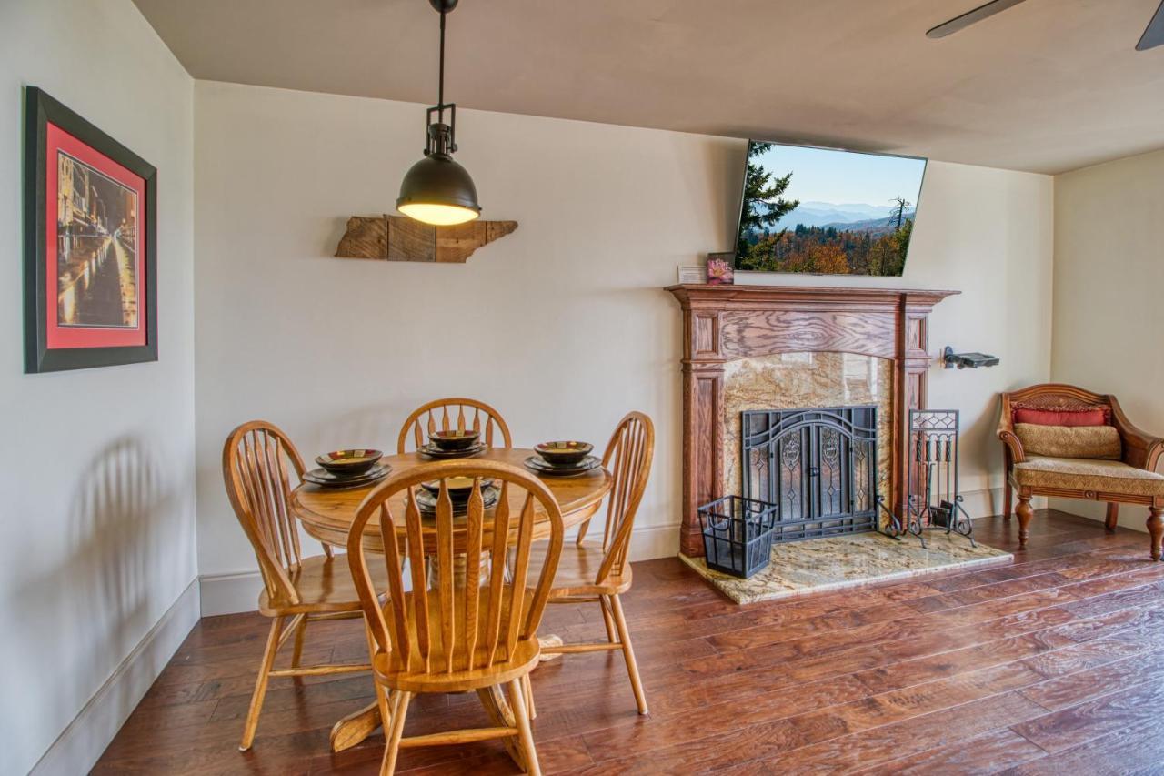 Breathtaking Sunsets, Views, Pool, Heaven Awaits! Vila Gatlinburg Exterior foto